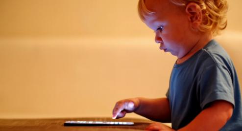Hvorfor interaktive e-bøker er essensielle for babyens læring